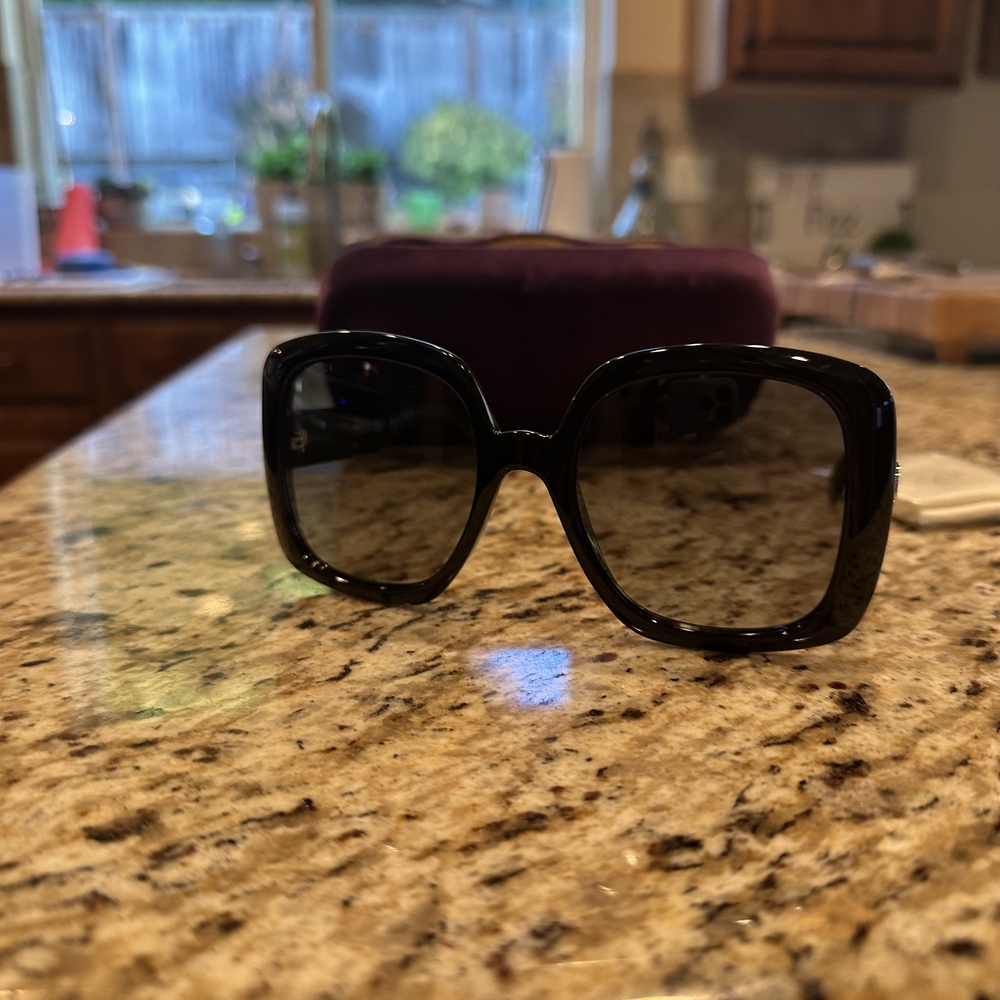 Gucci Black Sunglasses